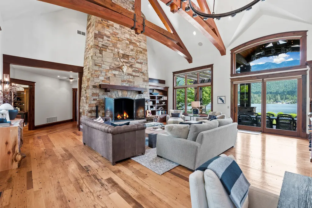 706 Blaine View Lane Kalispell MT 59901