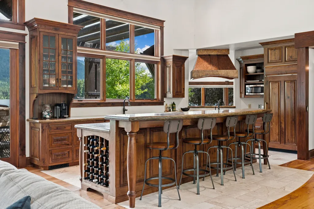 706 Blaine View Lane Kalispell MT 59901