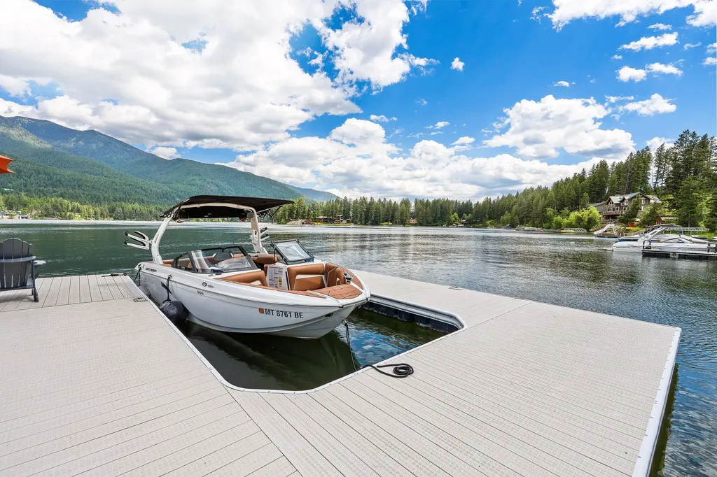 706 Blaine View Lane Kalispell MT 59901