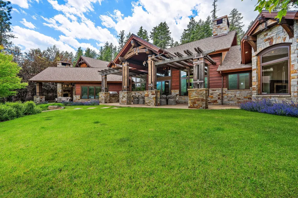 706 Blaine View Lane Kalispell MT 59901