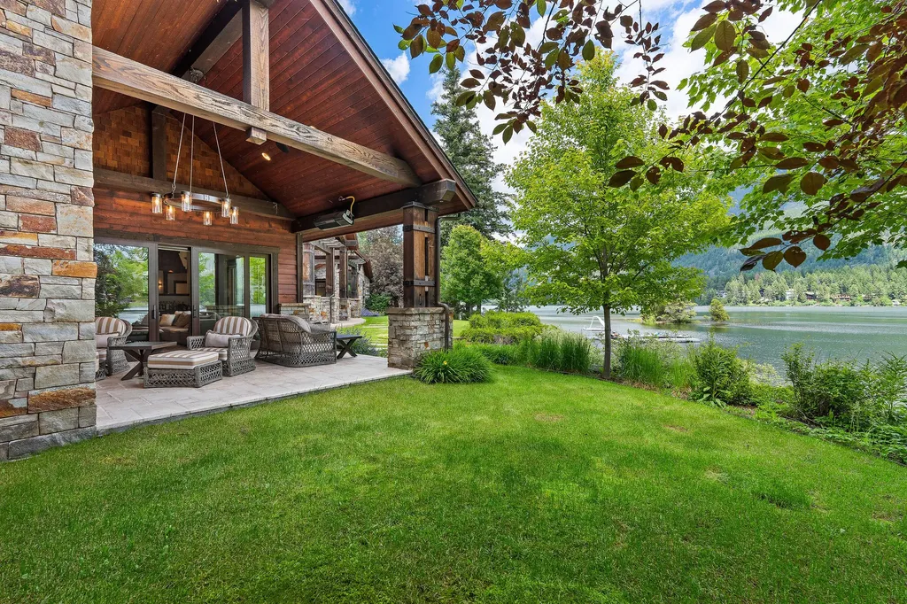 706 Blaine View Lane Kalispell MT 59901