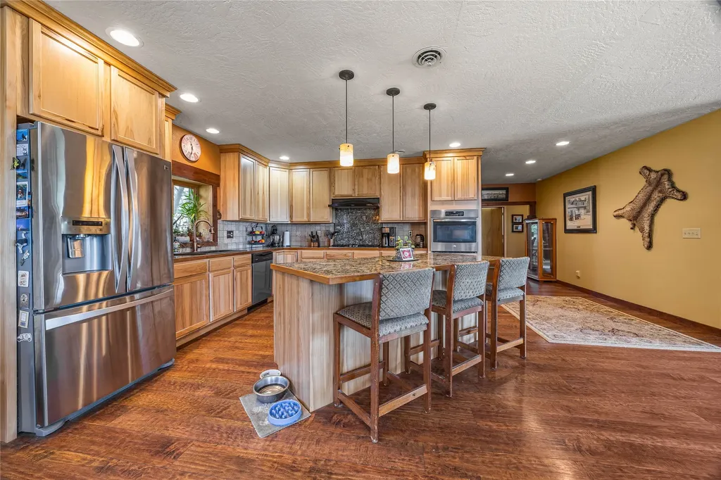 2811 Foxtrotter Trail Victor MT 59875