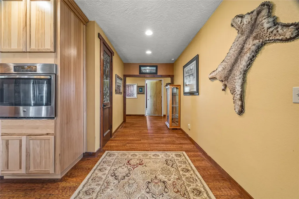 2811 Foxtrotter Trail Victor MT 59875