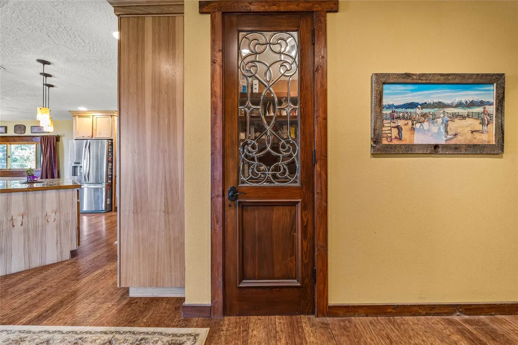 2811 Foxtrotter Trail Victor MT 59875