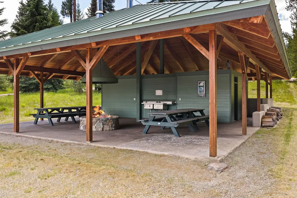 1145 S Mcgregor Lake Road Marion MT 59925
