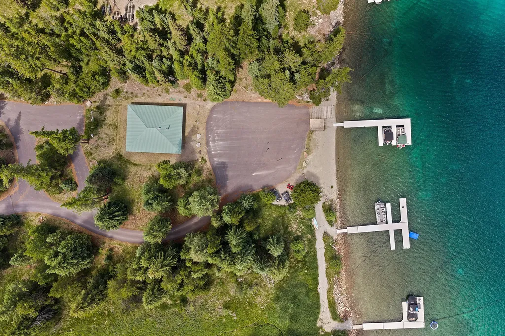 1145 S Mcgregor Lake Road Marion MT 59925