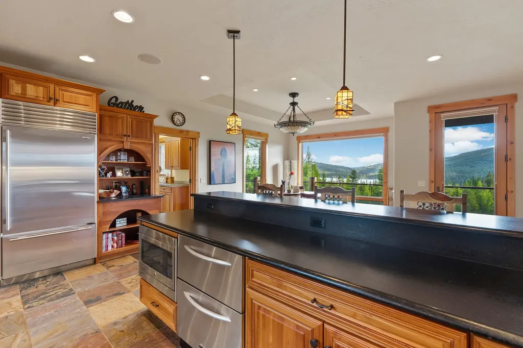 1145 S Mcgregor Lake Road Marion MT 59925