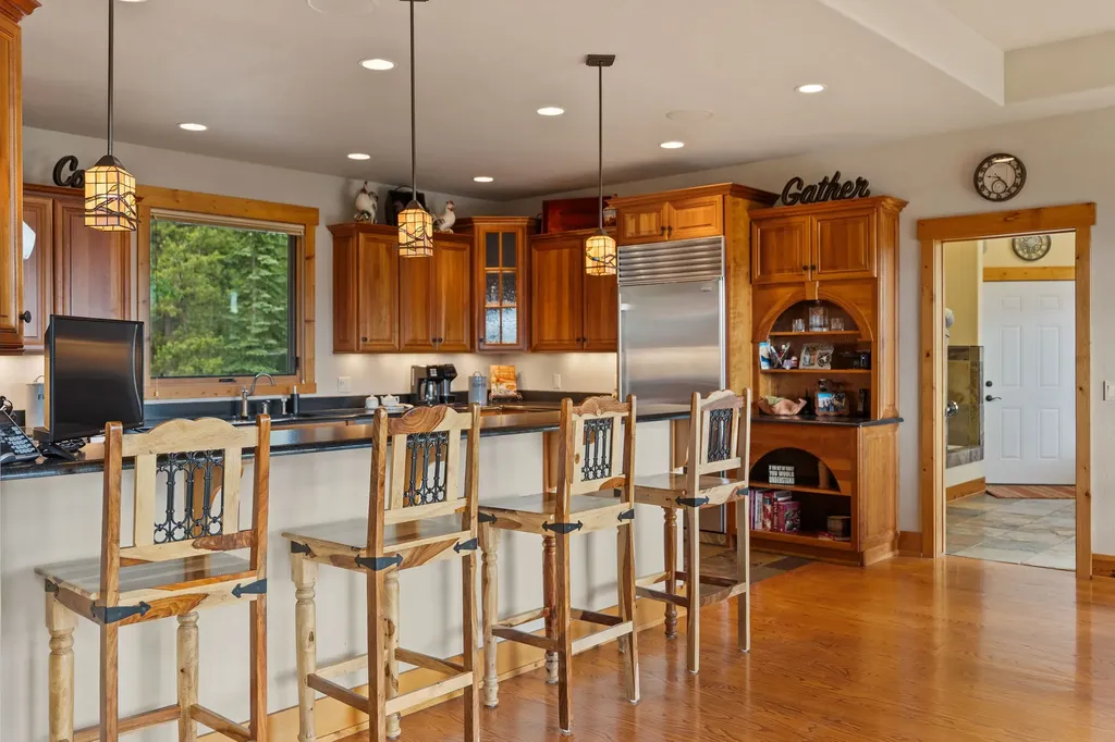 1145 S Mcgregor Lake Road Marion MT 59925