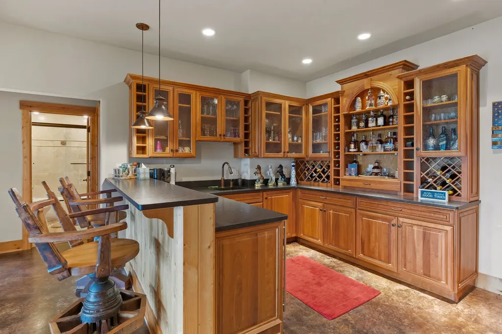 1145 S Mcgregor Lake Road Marion MT 59925