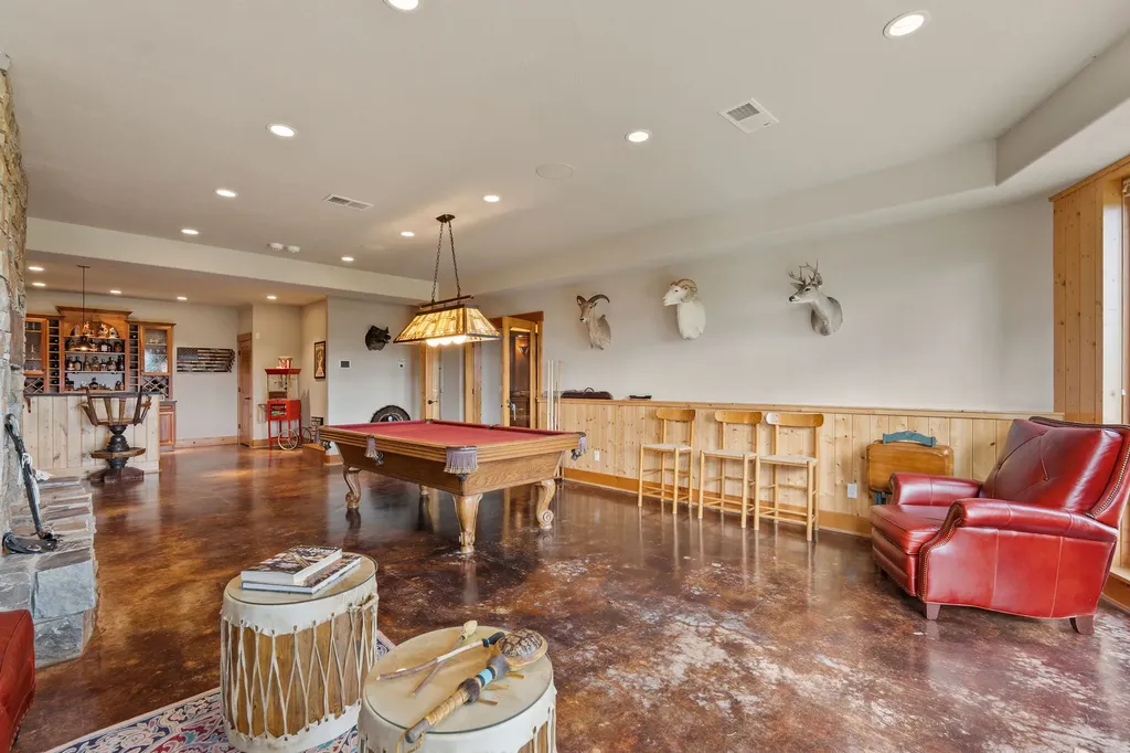 1145 S Mcgregor Lake Road Marion MT 59925