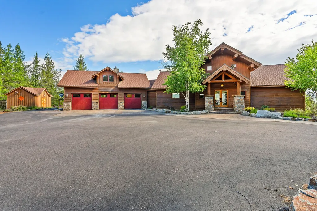 1145 S Mcgregor Lake Road Marion MT 59925