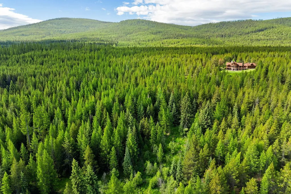 1145 S Mcgregor Lake Road Marion MT 59925