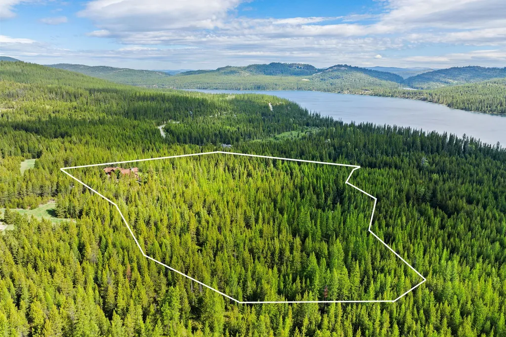 1145 S Mcgregor Lake Road Marion MT 59925