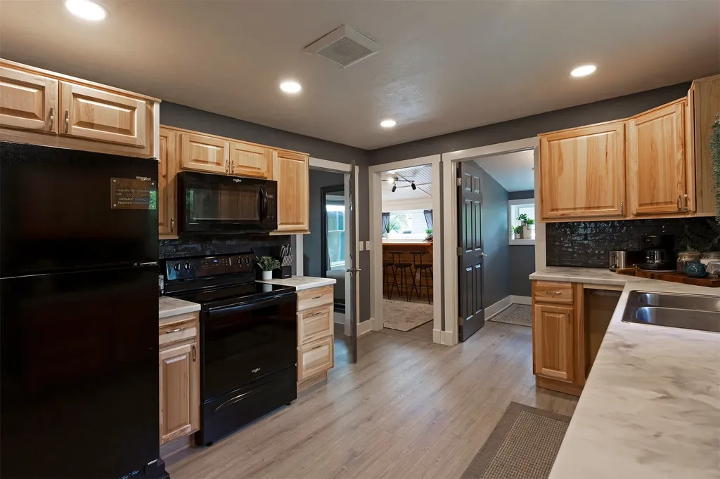 517, 517.5, 525 S 6th Street E Missoula MT 59801