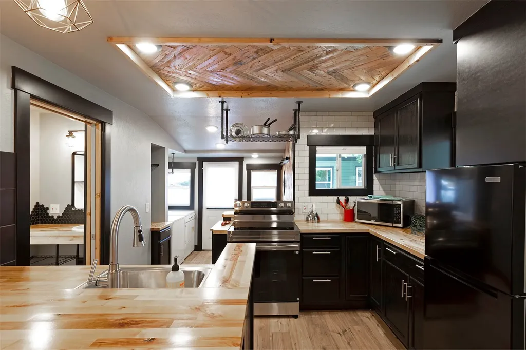 517, 517.5, 525 S 6th Street E Missoula MT 59801