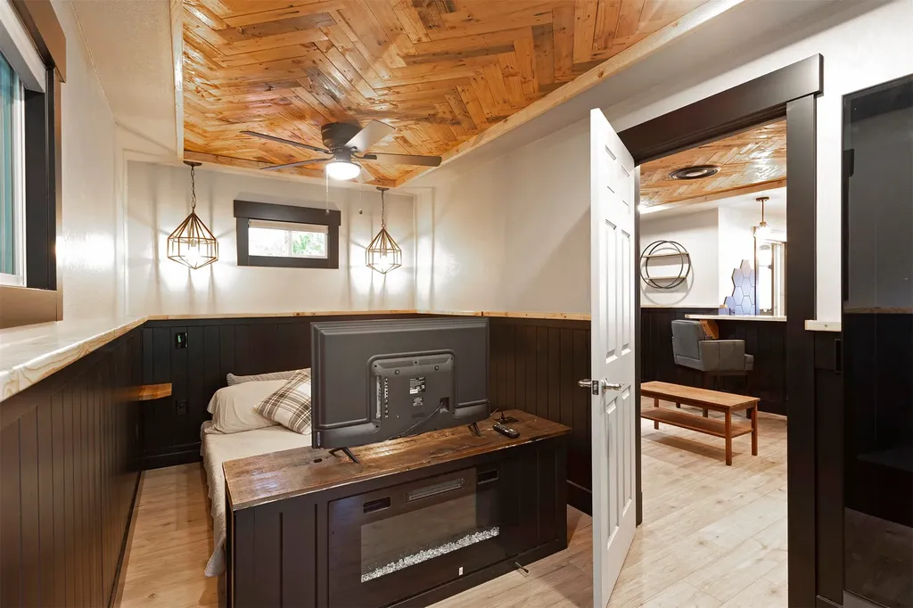517, 517.5, 525 S 6th Street E Missoula MT 59801