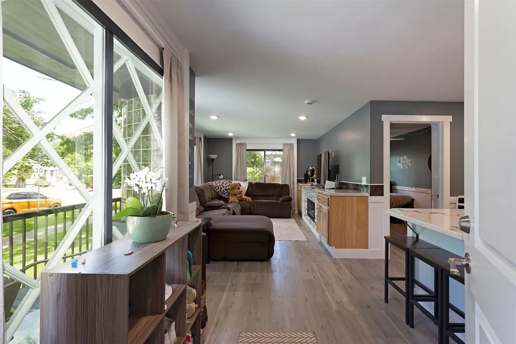 517, 517.5, 525 S 6th Street E Missoula MT 59801