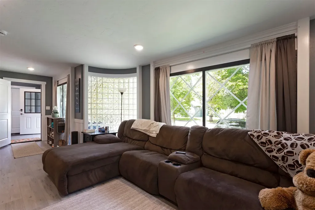 517, 517.5, 525 S 6th Street E Missoula MT 59801