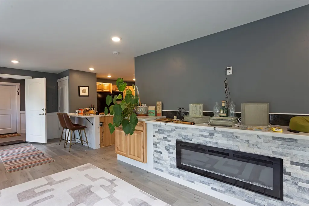 517, 517.5, 525 S 6th Street E Missoula MT 59801