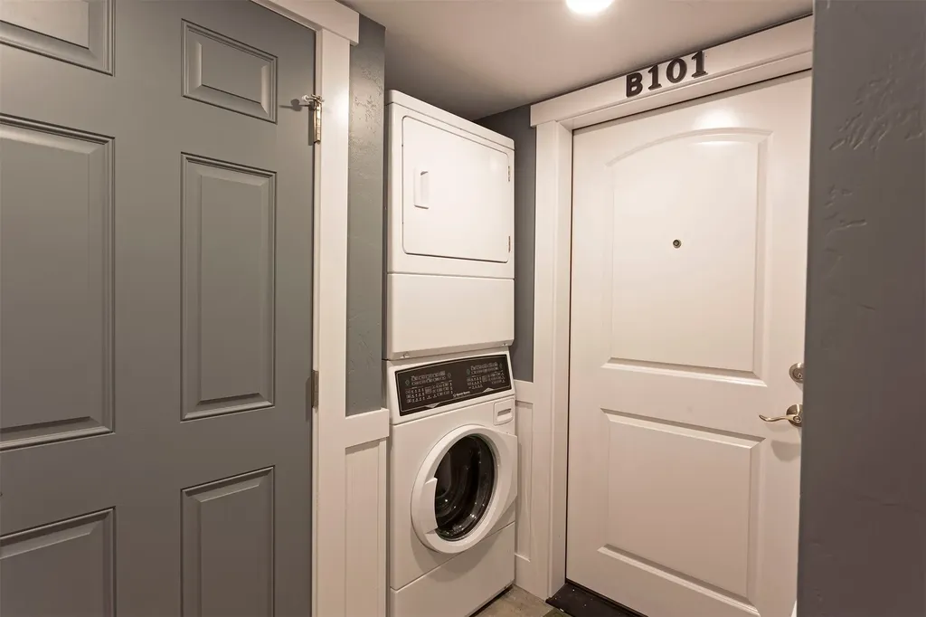 517, 517.5, 525 S 6th Street E Missoula MT 59801