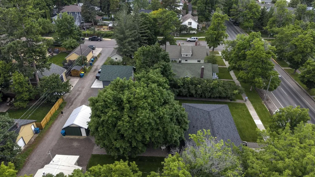 517, 517.5, 525 S 6th Street E Missoula MT 59801