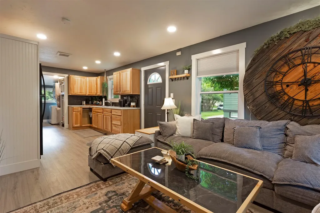 517, 517.5, 525 S 6th Street E Missoula MT 59801