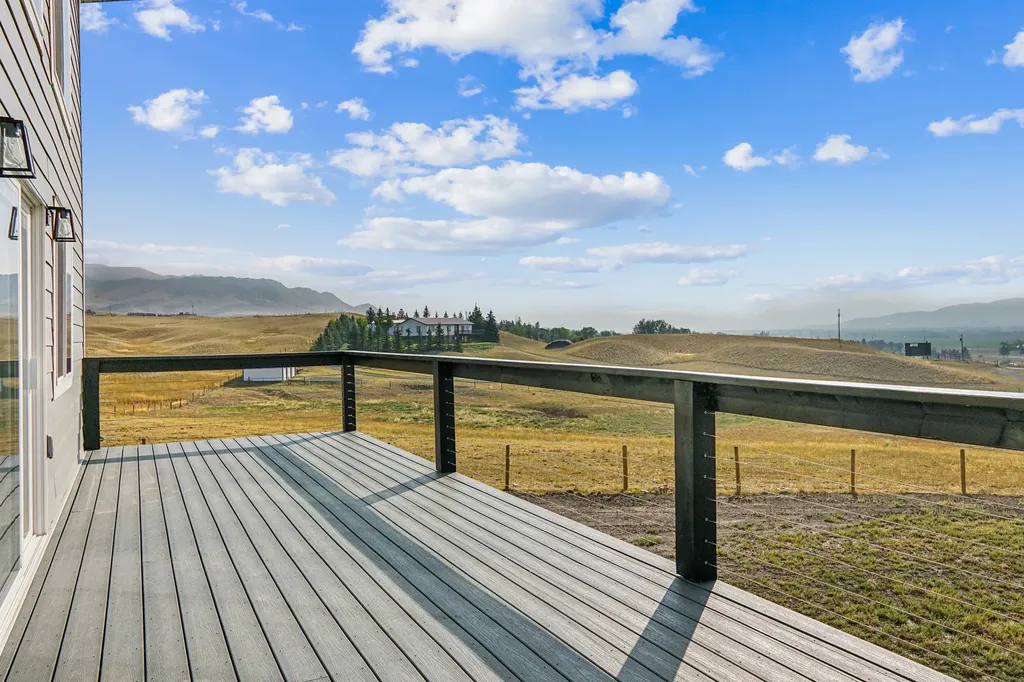11 Honor Lane Whitehall MT 59759