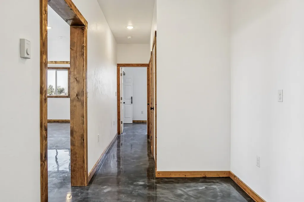11 Honor Lane Whitehall MT 59759