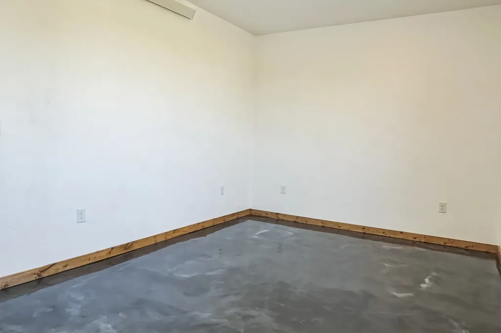 11 Honor Lane Whitehall MT 59759