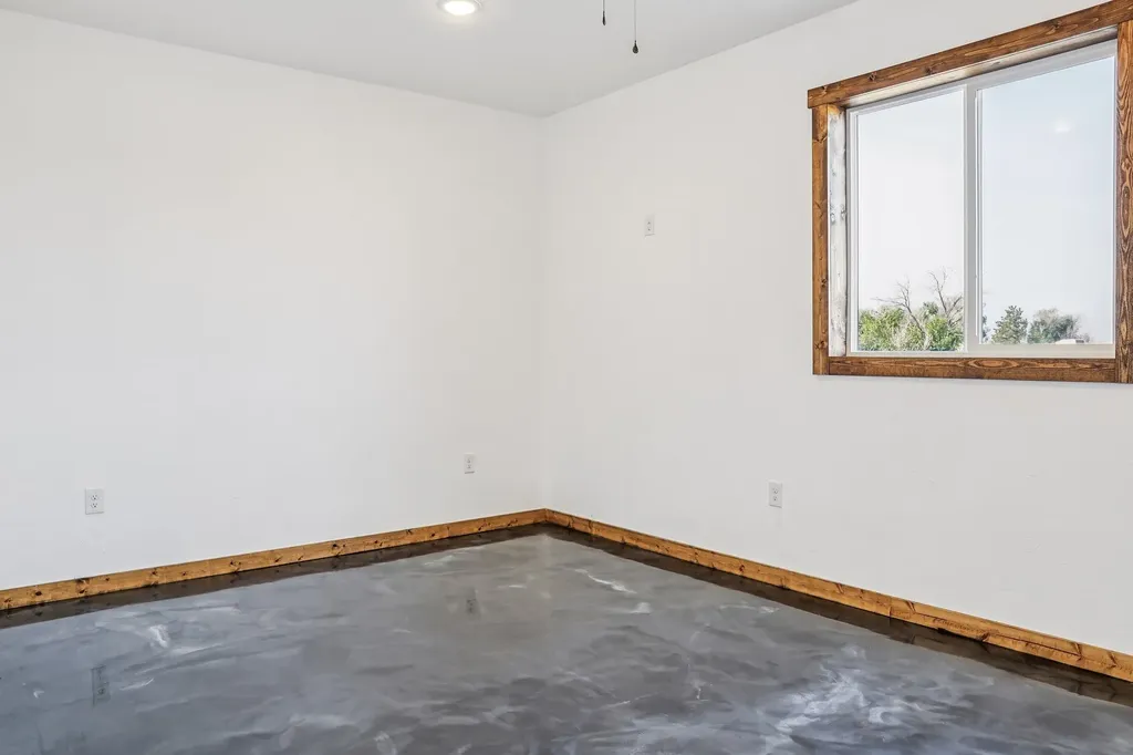 11 Honor Lane Whitehall MT 59759
