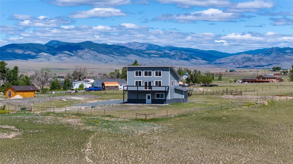 11 Honor Lane Whitehall MT 59759