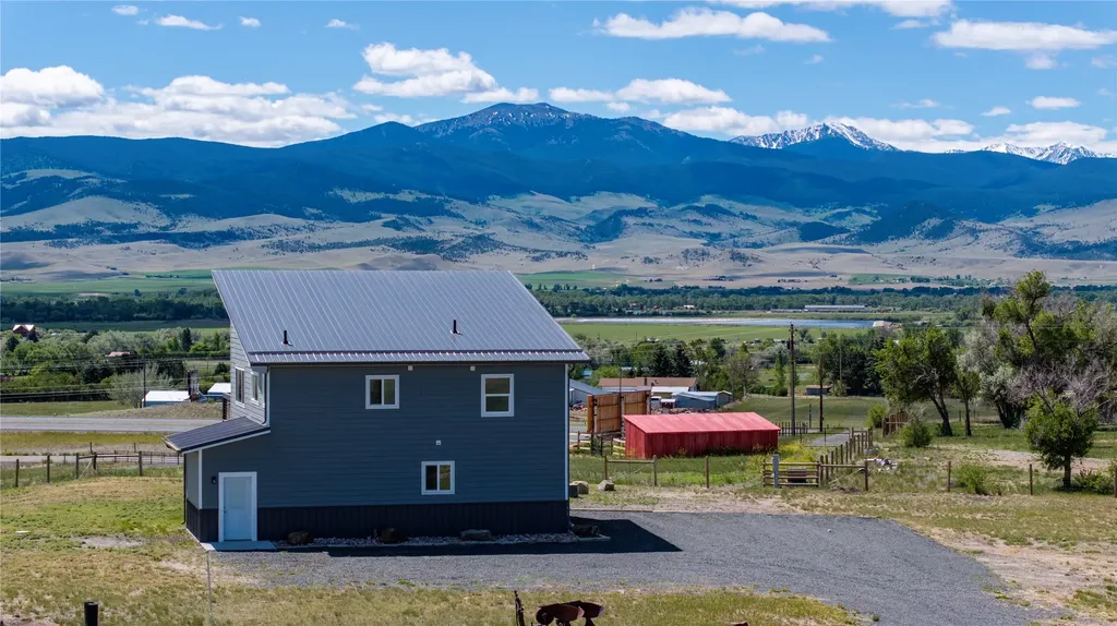 11 Honor Lane Whitehall MT 59759