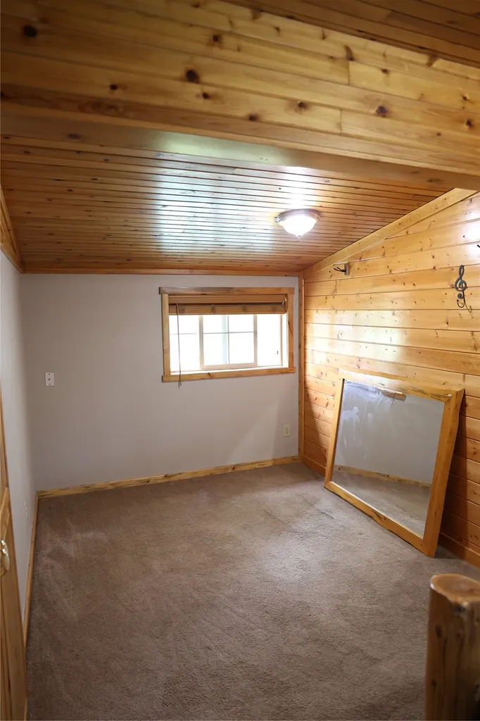 765 Border Lane Rexford MT 59930