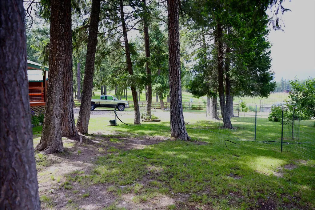 765 Border Lane Rexford MT 59930