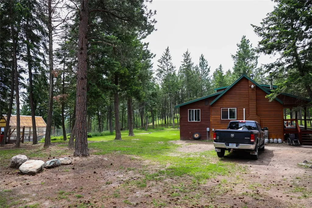 765 Border Lane Rexford MT 59930
