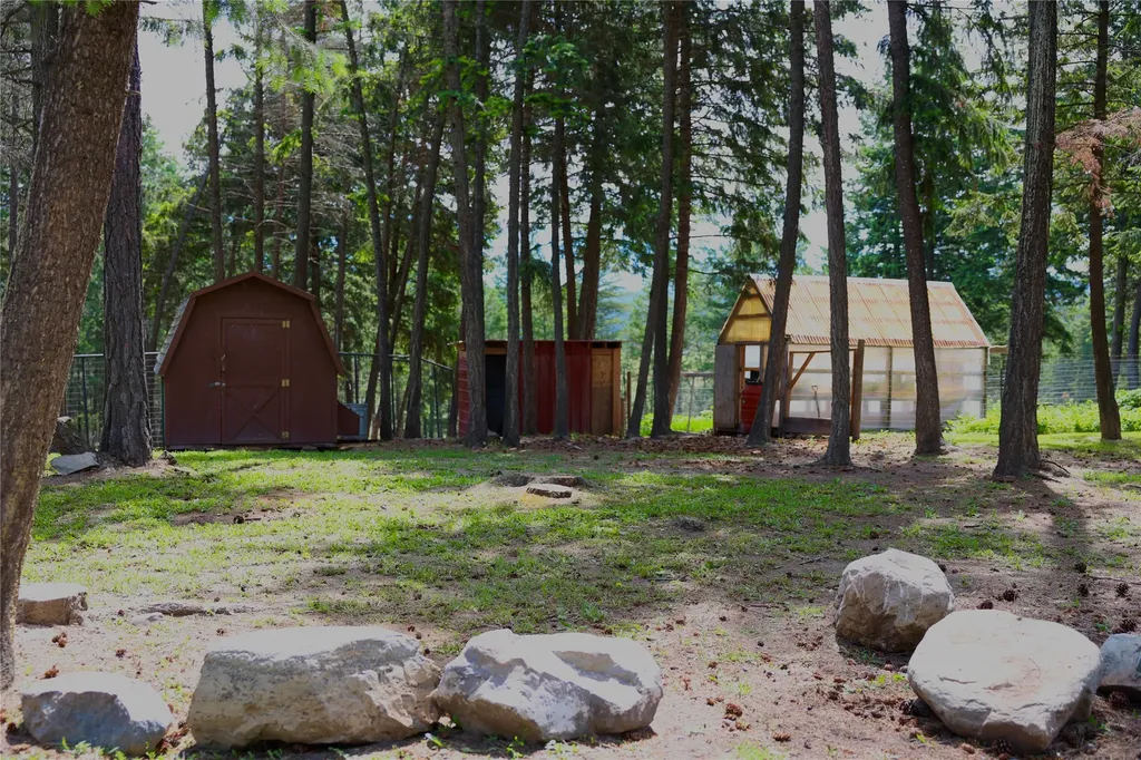 765 Border Lane Rexford MT 59930