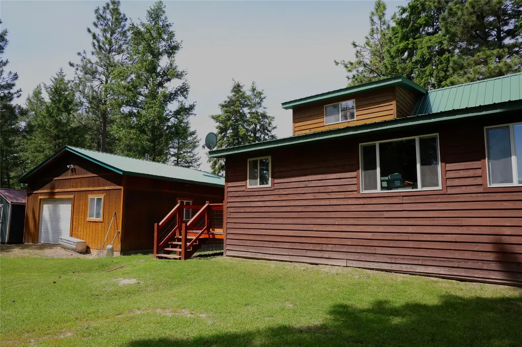 765 Border Lane Rexford MT 59930
