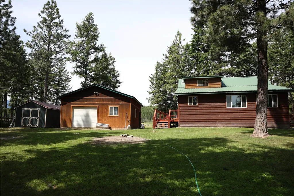 765 Border Lane Rexford MT 59930