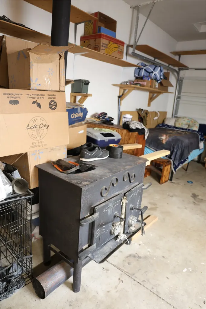 765 Border Lane Rexford MT 59930