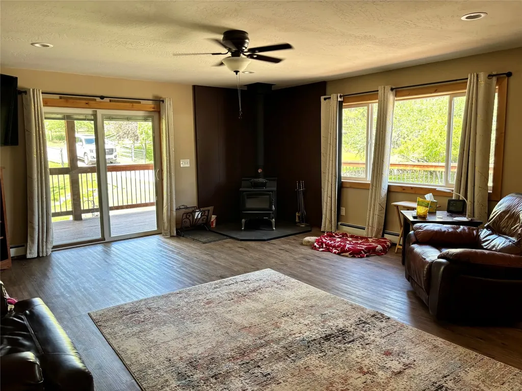 5945 Heartache Road East Helena MT 59635