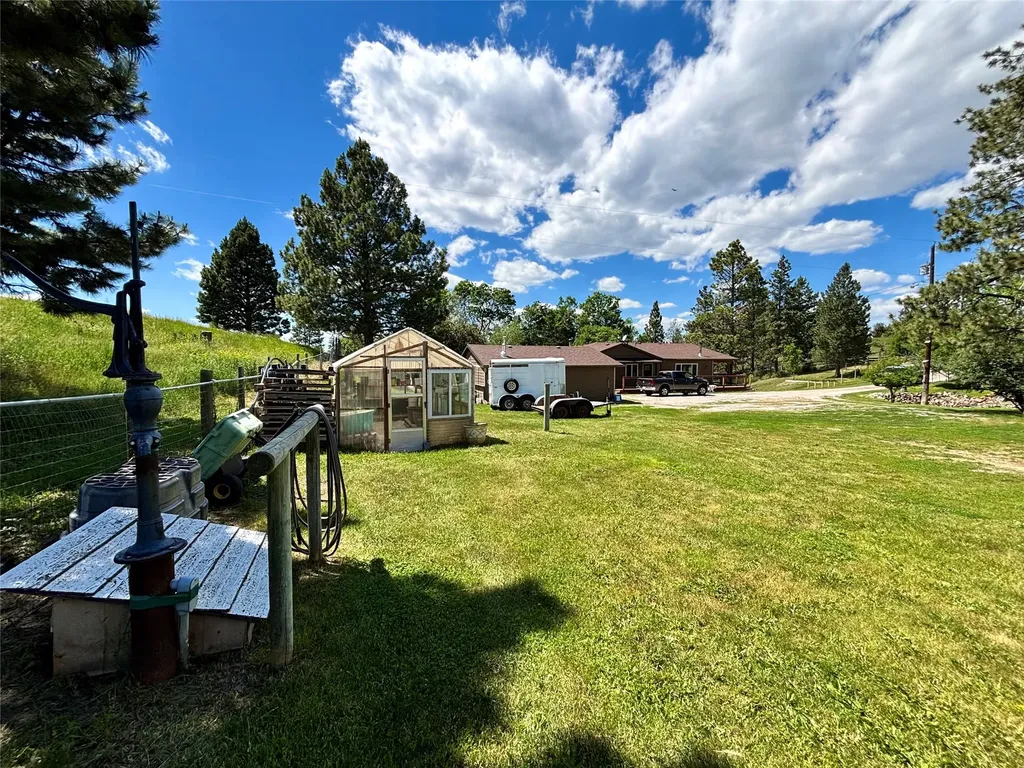 5945 Heartache Road East Helena MT 59635