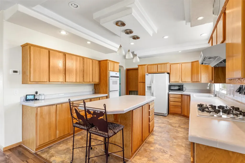 81 Yellowstone Trail Whitehall MT 59759