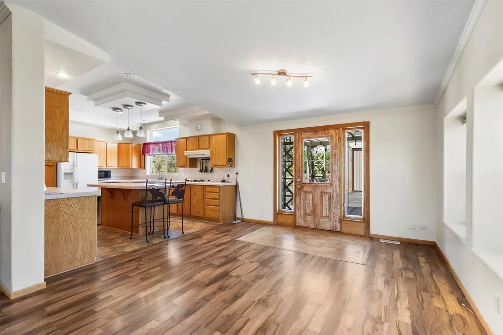 81 Yellowstone Trail Whitehall MT 59759