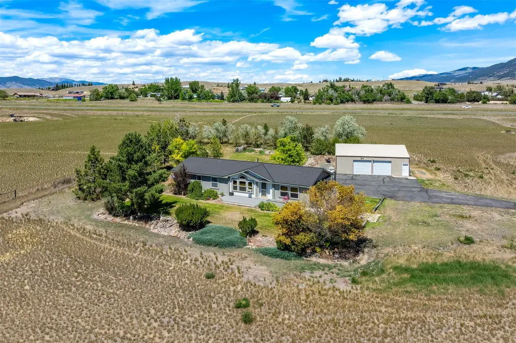 81 Yellowstone Trail Whitehall MT 59759