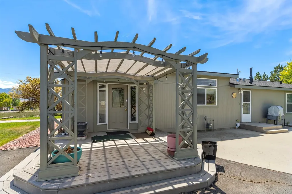 81 Yellowstone Trail Whitehall MT 59759