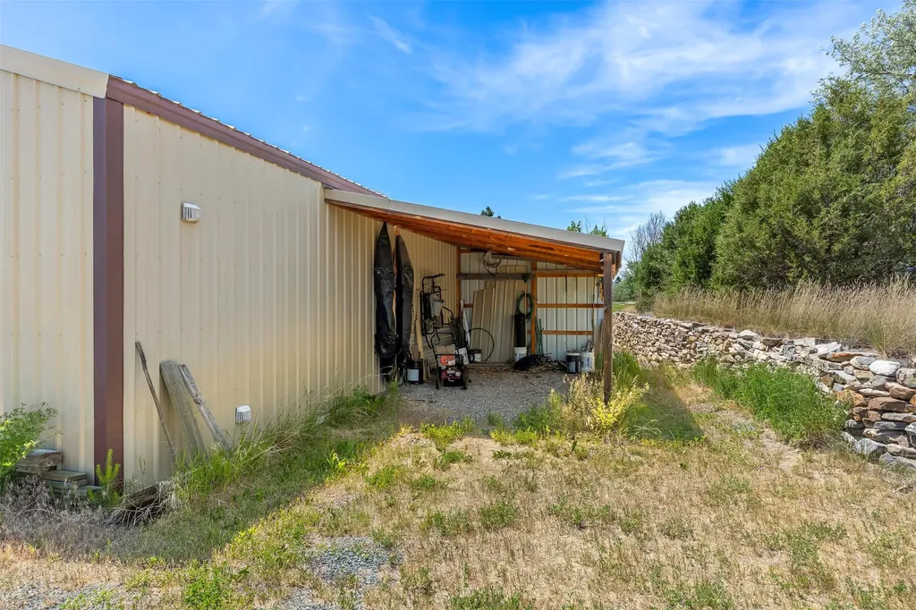 81 Yellowstone Trail Whitehall MT 59759