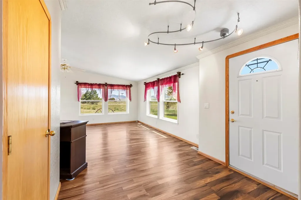 81 Yellowstone Trail Whitehall MT 59759