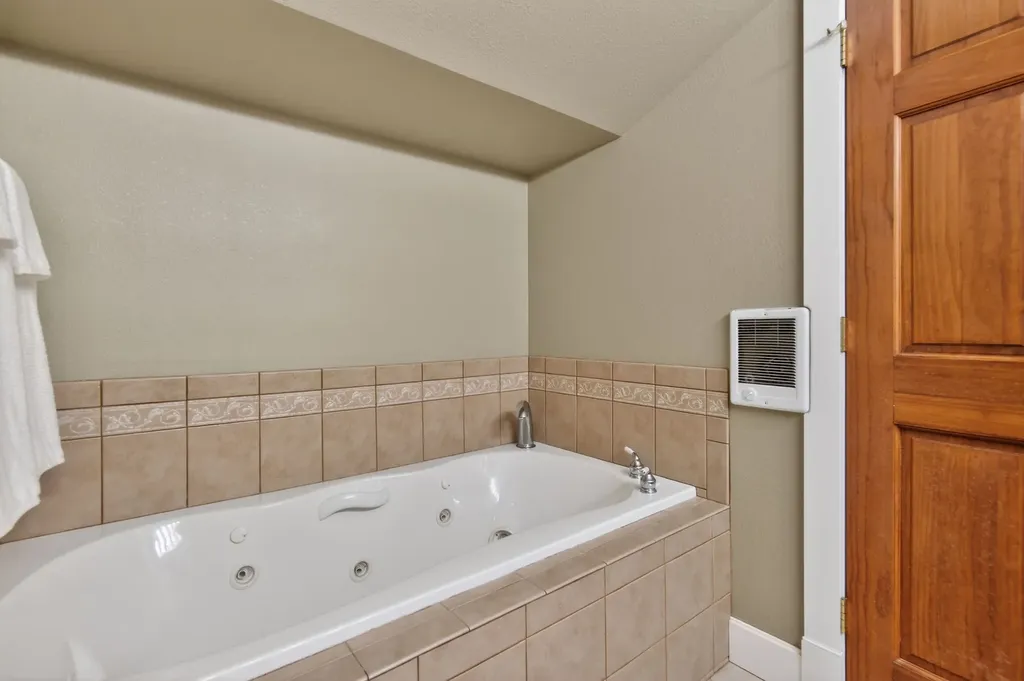 6190 Hauser Dam Road Helena MT 59602