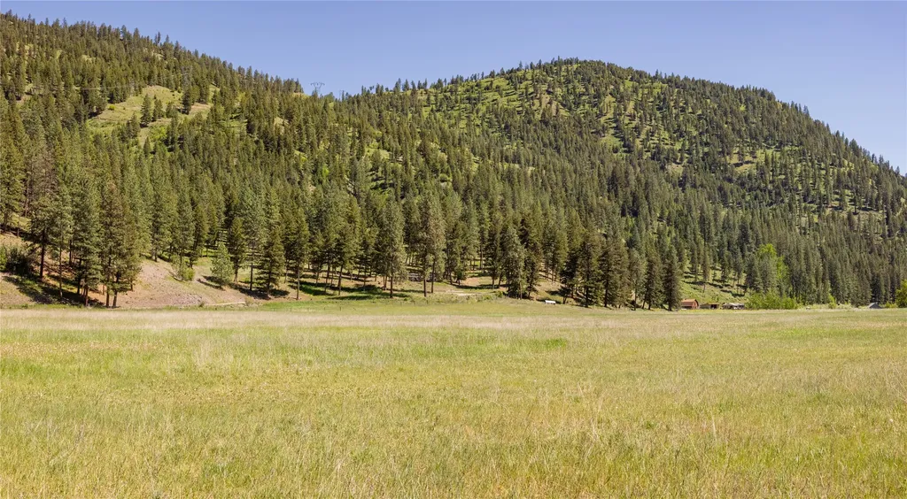 Nhn Highway 10 E Clinton MT 59825