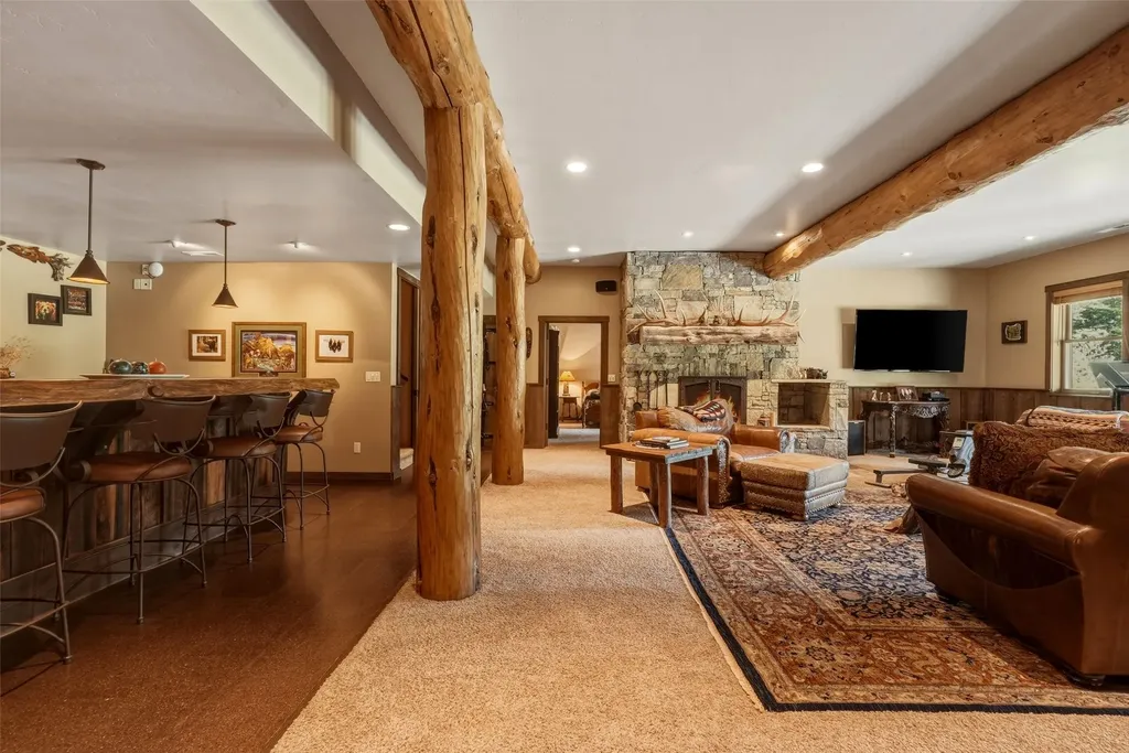 564 Stan Morris Trail Hamilton MT 59840